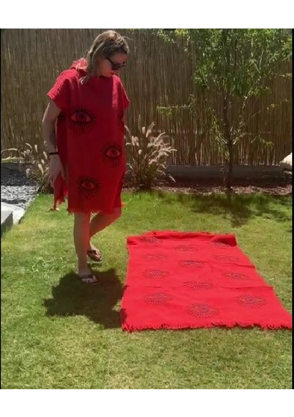 Krizantem Panço / Plaj Elbisesi / Bornoz Kırmızı Kumaş Nazar Göz Desen Baskılı
