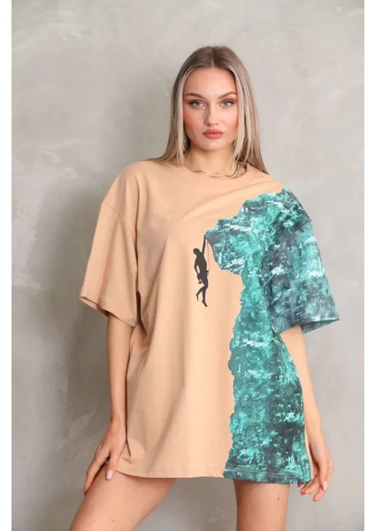 Unisex Bisiklet Yaka Baskılı Oversize T-Shirt - Bej modelleri