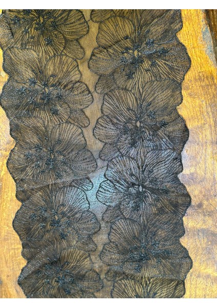 En 19 cm Siyah Tül Çiçekli Kesilebilir Dikiş Giyim Aplike Şerit 1 Metre fiyatları