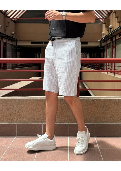 Erkek Gofreli Çizgi Desenli Bel Lastikli Regular Fit Şort 215 fiyatları