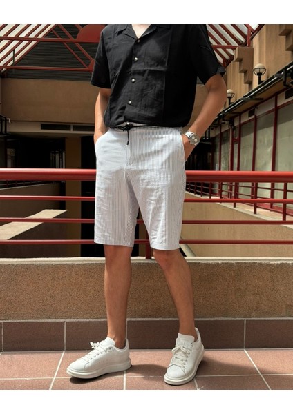 Erkek Gofreli Çizgi Desenli Bel Lastikli Regular Fit Şort 215 modelleri