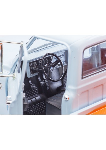 1:18 Greenlight 1969 Chevrolet C-30 Dually Wrecker - Gulf Oil fırsatları