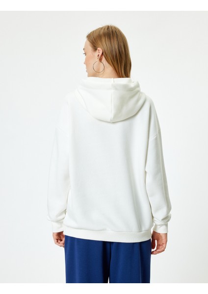 Oversize Kapüşonlu Sweatshirt Kolej Işlemeli Uzun Kollu Şardonlu fırsatları
