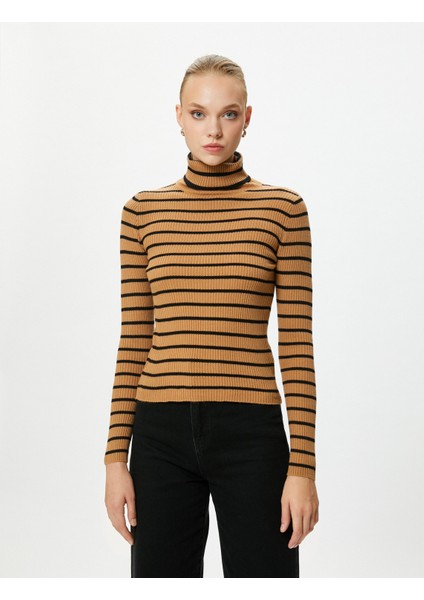 Triko Boğazlı Kazak Uzun Kollu Fitilli Kaşmir Dokulu modelleri