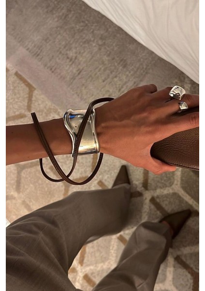 Segrate Molted Metal Kalın Kelepçe Bileklik modelleri