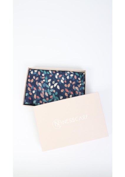 Yaprak Desenli Lacivert Soft Eşarp 95X95 modelleri