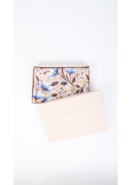 Çiçek Desenli Mavi Eşarp 95X95 modelleri