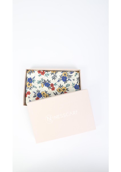 Çiçek Desenli Sarı Soft Eşarp 95X95 modelleri