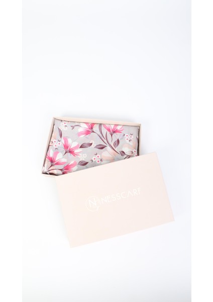 Çiçek Desenli Pembe Eşarp 95X95 modelleri