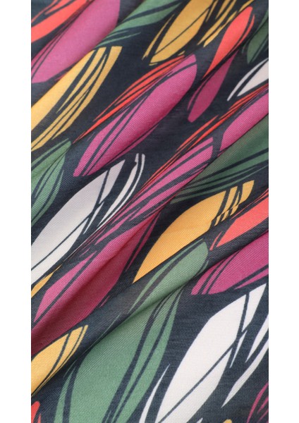 Yaprak Desenli Siyah Soft Eşarp 95X95 fiyatları