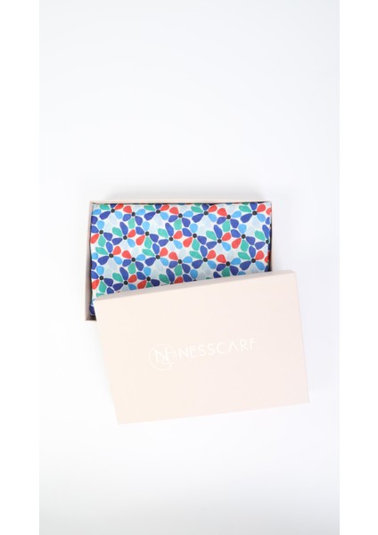 Çiçek Desenli Lacivert Eşarp 95X95 modelleri