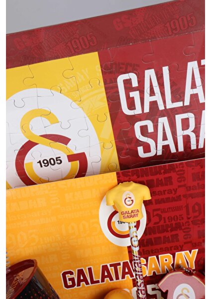 DEKOMUS İLE ÖZEL KUTULU GALATASARAY "FULL" KIRTASİYE SETİ