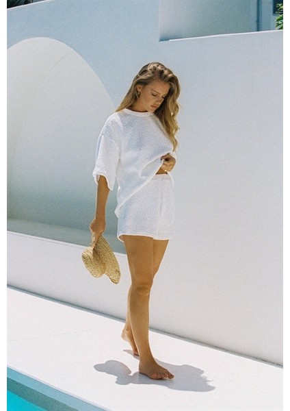 Kadın Kısa Kollu Gipeli Suprem Tişört ve Astarlı Şort Ikili Takım - Beyaz fiyatları