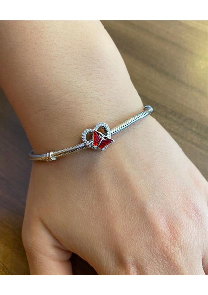 Bayan Kalp Model Kırmızı Kelebek Detay Gümüş Charm fiyatları