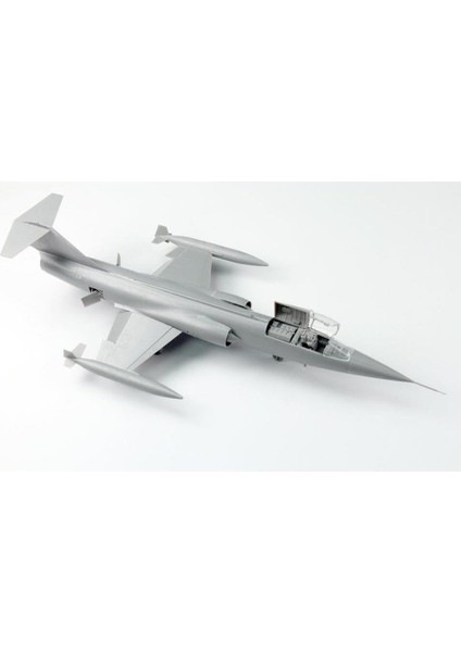 K48083 1/48 F-104G (Luftwaffe Starfighter) Savaş Uçağı, Plastik Model Kiti modelleri