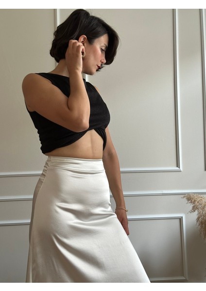 Beyaz Uzun Saten Etek fiyatları