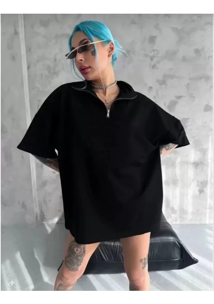 Yarım Fermuarlı Düz Oversize T-Shirt - Siyah