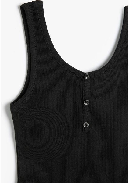 Crop Atlet Kolsuz Kalın Askılı U Yaka Düğme Detaylı modelleri