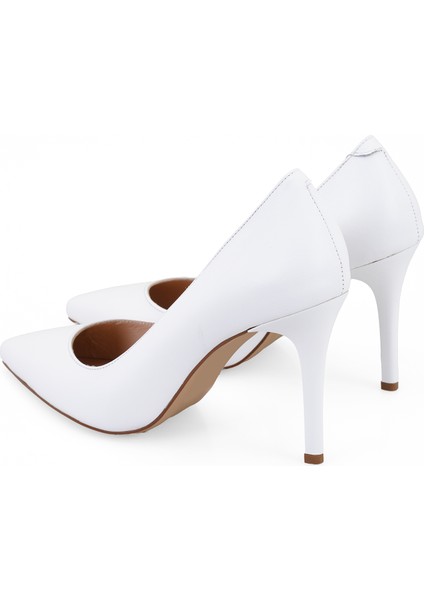 Claire Beyaz Kadın Napa Deri Stiletto fırsatları