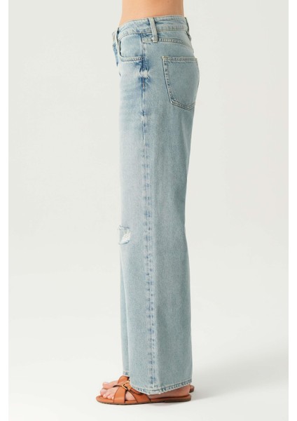 Açık Mavi Normal Bel Patı Düğmeli Dizi Kesikli Loose Fit Jean Pantolon C 4934-016 modelleri