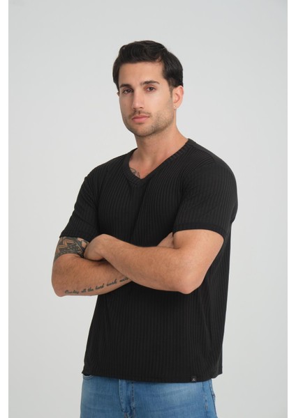 V Yaka Fitilli Regular Fit T-Shirt (E24-74602) modelleri