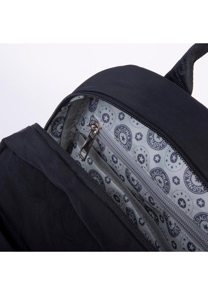 Kadın Çok Gözlü Su Geçirmez Hafif Sırt Çantası Siyah modelleri