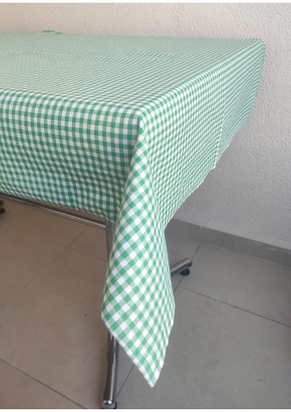 Pötikareli Masa Örtüsü