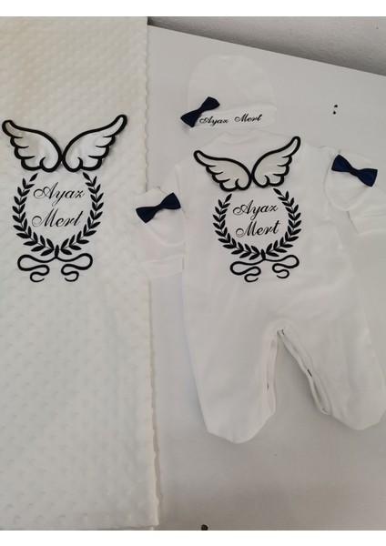 Isme Özel Nakışlı Bebek Battaniyesi ve Bebek Tulumu Isimli