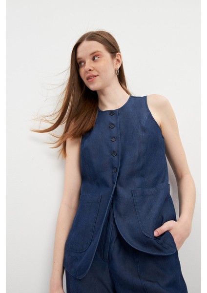 Mavi Cepli Kot Yelek indirimleri