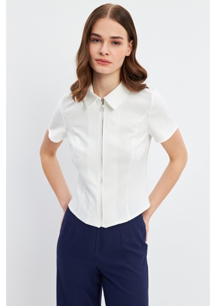 Beyaz Fermuarlı Slim Fit Kuplu Bluz