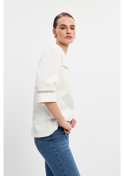 Ekru Dantel Detaylı Reglan Kol Bluz