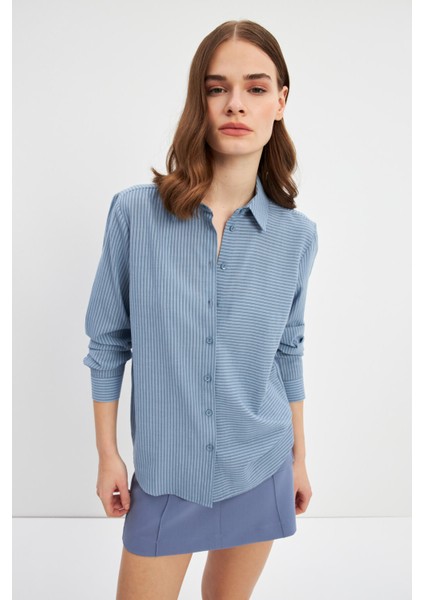 Mavi Çizgili Basic Gömlek modelleri