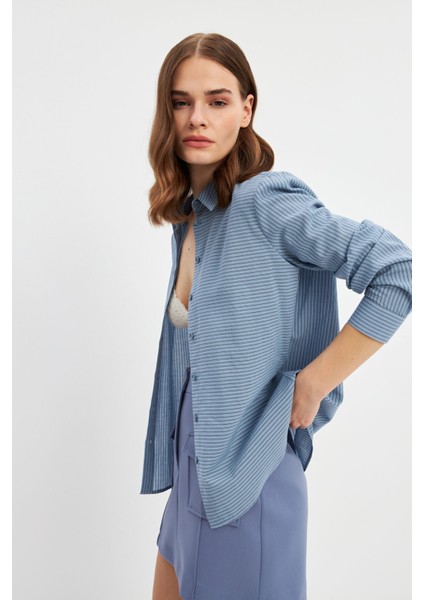 Mavi Çizgili Basic Gömlek fırsatları