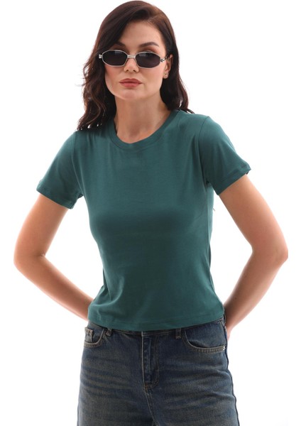 Kadın Bisiklet Yaka Kısa Kol Basic Tişört