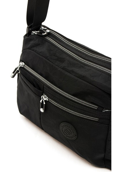 Kadın Çok Gözlü Suya Dayanıklı Krinkıl Kumaş Siyah Renkli Ayarlanabilir Çapraz Askılı Omuz Çantası fırsatları