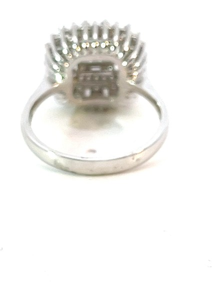0,69 Ct 3,96 gr Baget Pırlanta Yüzük modelleri