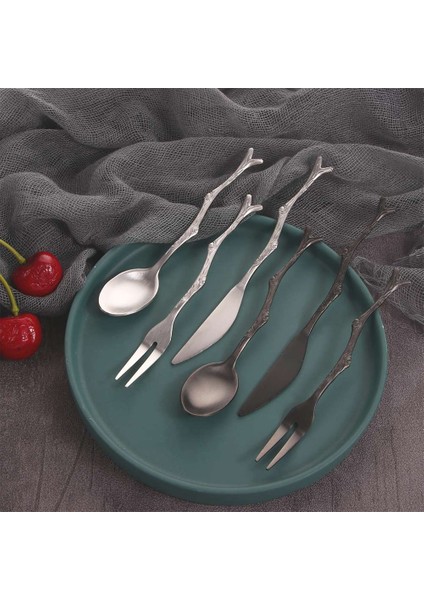 No.6 Tarzı Dal Desen Bıçak Seti Çay Kaşığı ve Çatal Dayanıklı Paslanmaz Çelik Yemek Takımı Meyve Tatlı Çatal Ev Mutfak Aracı (Yurt Dışından) fiyatları