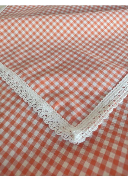 Güpürlü Pötikareli Masa Örtüsü modelleri