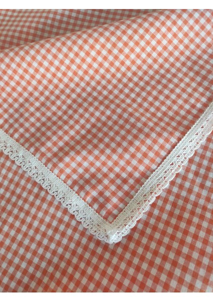 Güpürlü Pötikareli Masa Örtüsü fırsatları