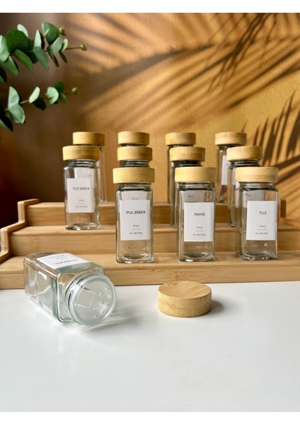 Merdiven Stantlı 12LI Cam Bambu Kapaklı Kare Baharatlık Seti (16 Adet Etiket)