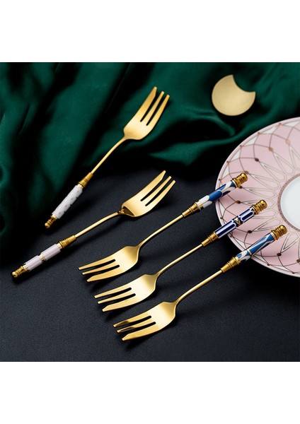 J Tarzı Vintage Çatal Paslanmaz Çelik Altın Pasta Çatalı Tatlı Meyve Çatalı Seramik Uzun Sap Parti Için Kullanılan Hamurişi Salyangoz Çatal Tabaktır (Yurt Dışından) modelleri