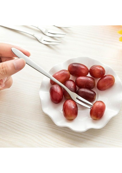 4 Adet Tarzı Paslanmaz Çelik Batı Sofra Meyve Çatalı Imza Küçük Çatal Pasta Tatlı Meyve Çatalı Mutfak Aksesuarı (Yurt Dışından) fiyatları