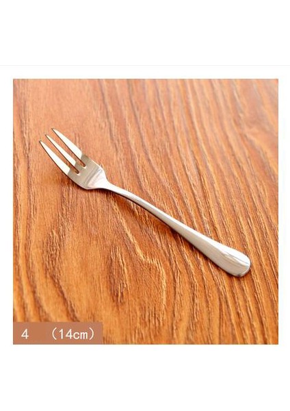No.4 Tarzı Parti Veya Restoran Için 1 Adet Paslanmaz Çelik Meyve Çatal Seti Metal Üç Dişli Yemek Pasta Tatlı Çatal Seti (Yurt Dışından)