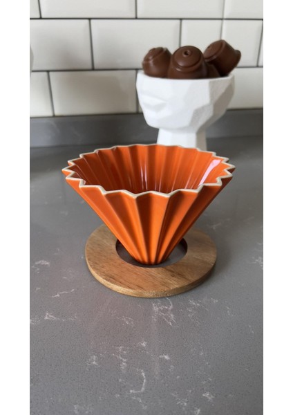 V60 Ahşap Standlı Dripper - Turuncu indirimleri
