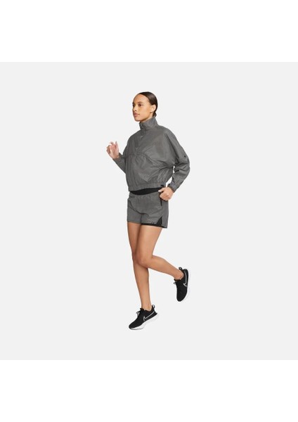 Dri-Fit Run Division Reflective Running Full-Zip Kadın Sporcu Ceket Yağmurluk
