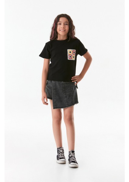 Fitilli Cepli Bisiklet Yaka Kız Çocuk T-Shirt