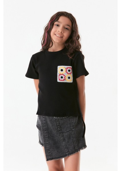 Fitilli Cepli Bisiklet Yaka Kız Çocuk T-Shirt