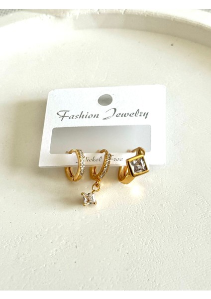 Kadın Küpe Özel Tasarım 3'lü Baget Taş Model Kararmaz Küpe