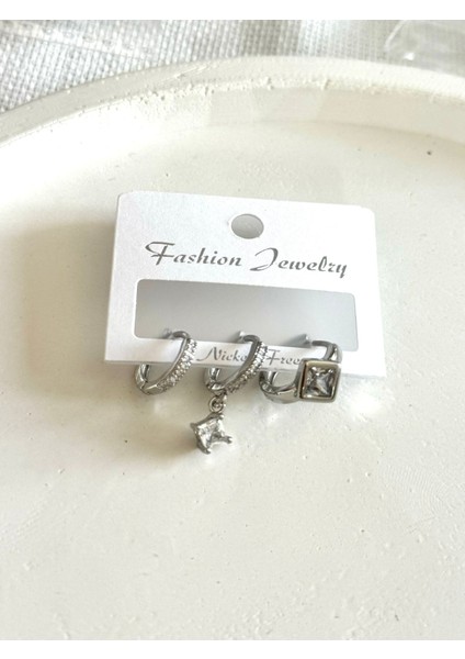 Kadın Küpe Özel Tasarım 3'lü Baget Taş Model Kararmaz Küpe fiyatları