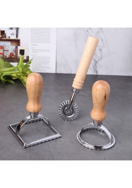 Kalp Şeklinde Stil Mantı Kesici Pasta Presi Kalıp Hamur Dantel Kabartma Cihazı Mantı Yapımcısı Kalıp Mantı Damga Kurabiye Kalıbı Mutfak Pişirme Aracı (Yurt Dışından) fırsatları